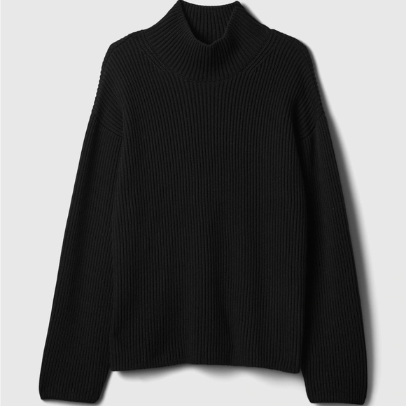 Women’s Oversized Split-Hem Mockneck Sweater - Picture 5 of 7
